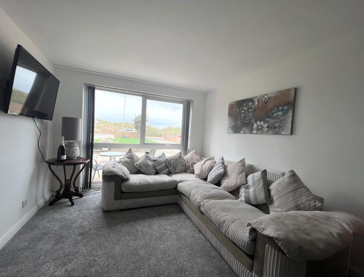 Beach Front Apartment With Free Parking, St Annes Lytham St Annes Zewnętrze zdjęcie